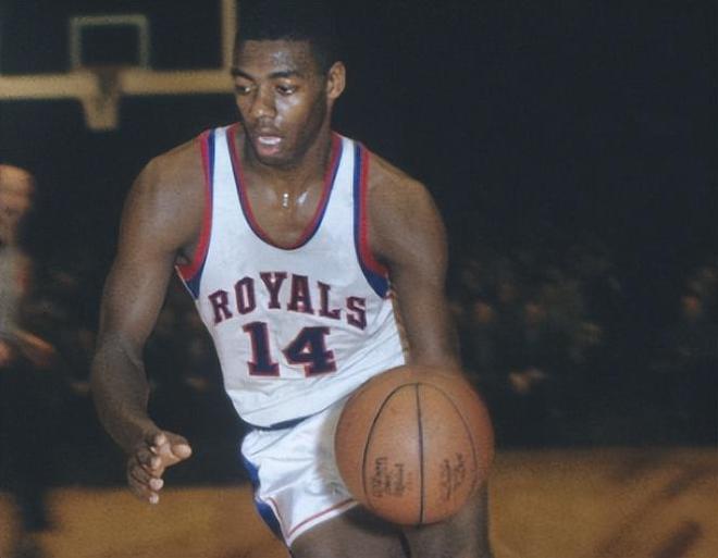 皇马死盯希腊天才！4000万要价难阻三豪门争夺战