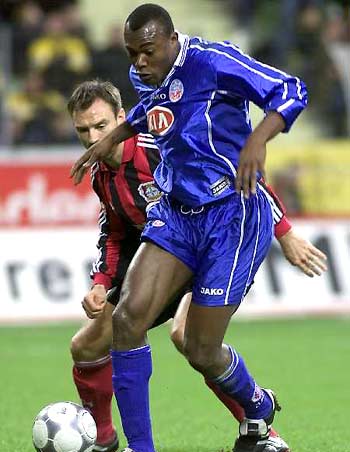 五人制足球速度与配合技巧解析